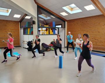 cours dynamic form adultes seniors polyèdre seynod annecy